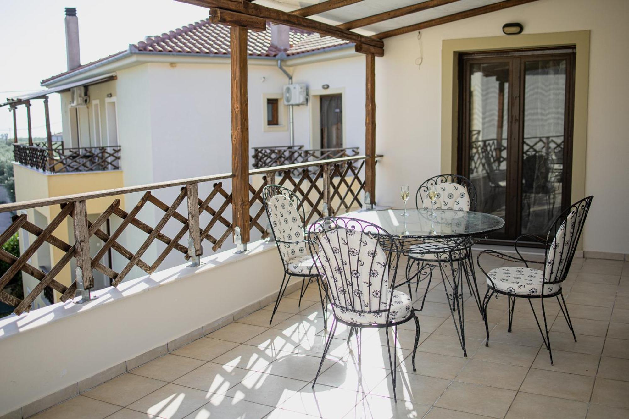 Villa Eridos Káto Lekhónia Екстериор снимка