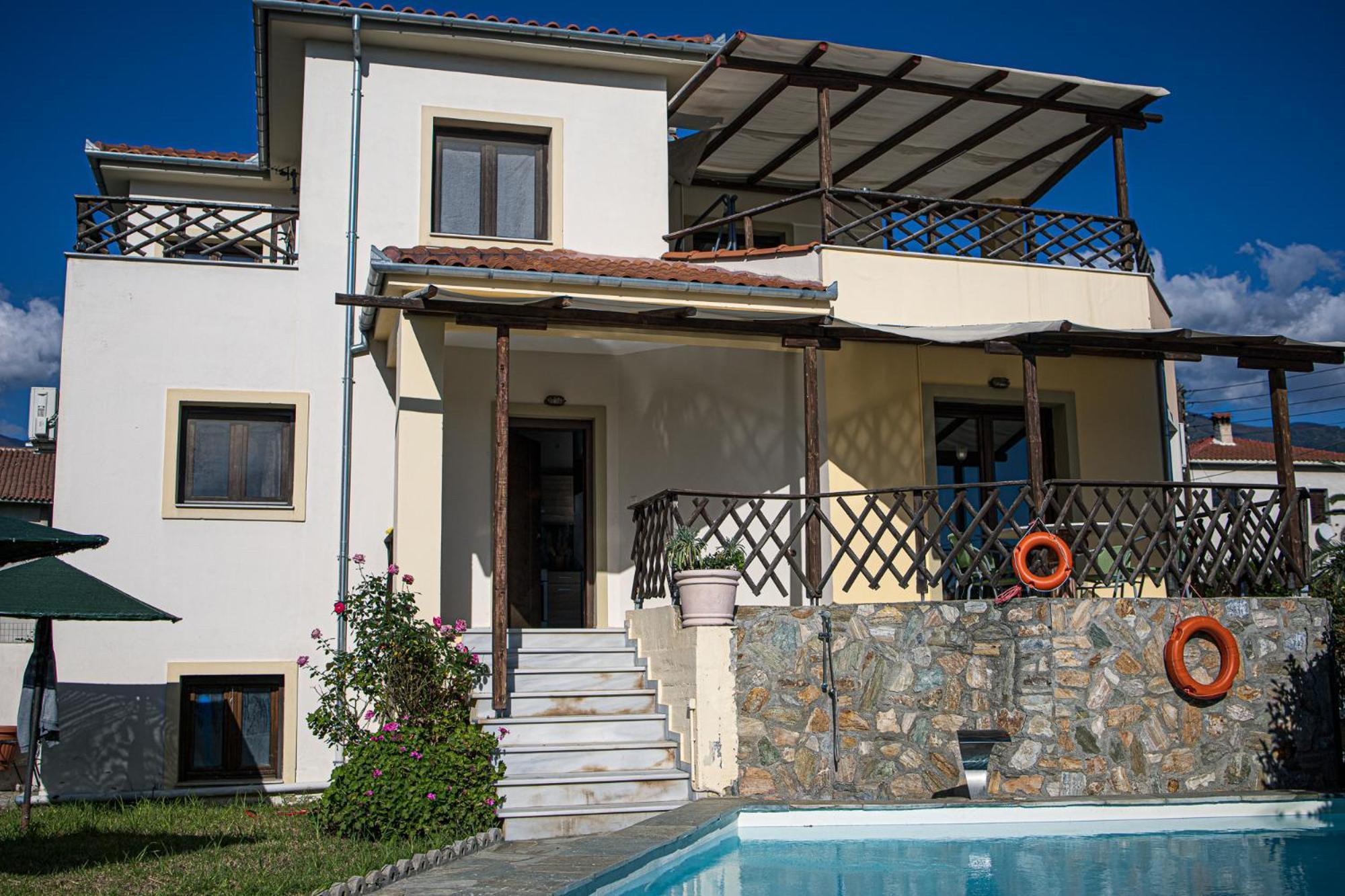 Villa Eridos Káto Lekhónia Екстериор снимка