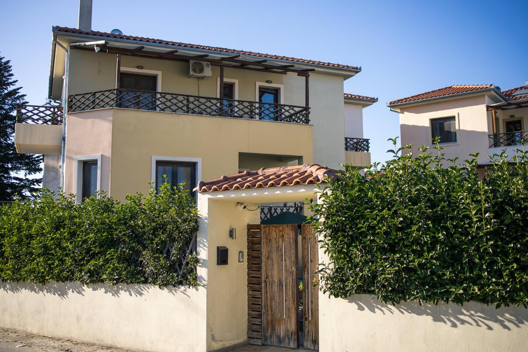 Villa Eridos Káto Lekhónia Екстериор снимка
